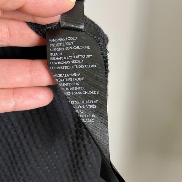 Free People Cozy Cottage Embroidered Sweater Size XS Black Balloon Sleeve New - Picture 10 of 13